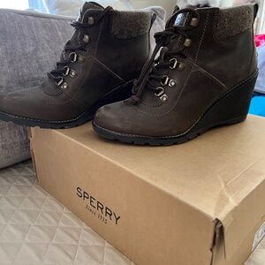 Sperry Celeste Bliss Canteen Women’s Wedge Booties